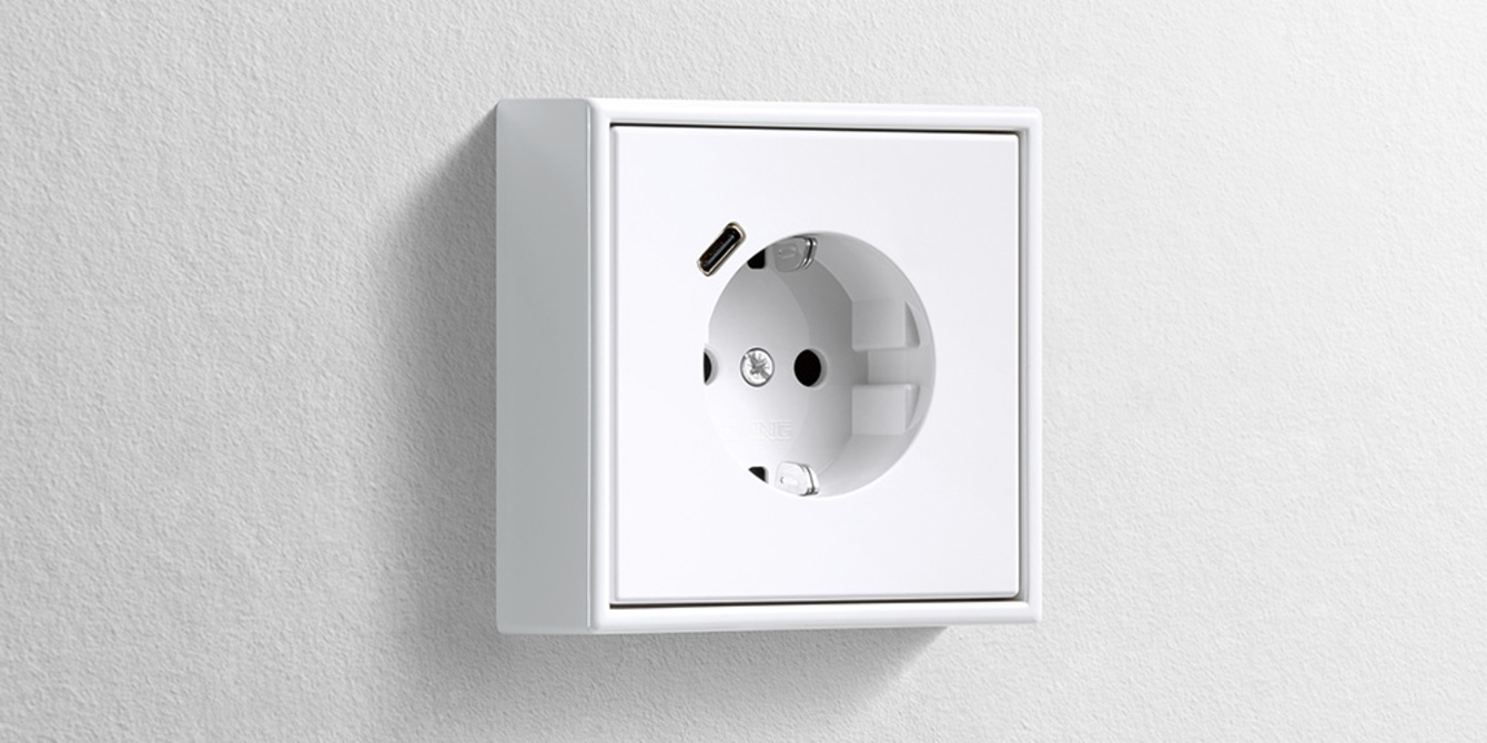 Erweiterter Anschlussraum für die Nachrüstung bei Elektro Bernecker GmbH in Schwabach