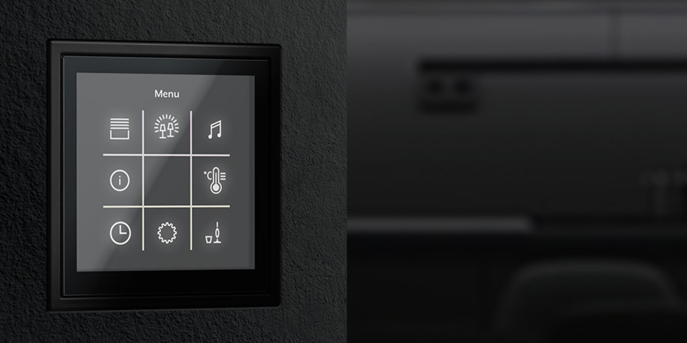 LS TOUCH bei Elektro Bernecker GmbH in Schwabach